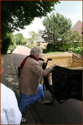 935 Willy & Gerard 071 Met de Koets